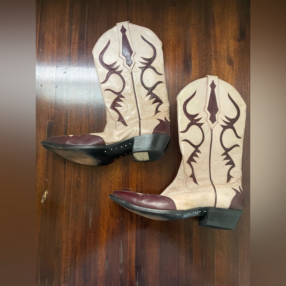 Larry Mahan Cream and Brown Cowboy Boots Sz 9.5